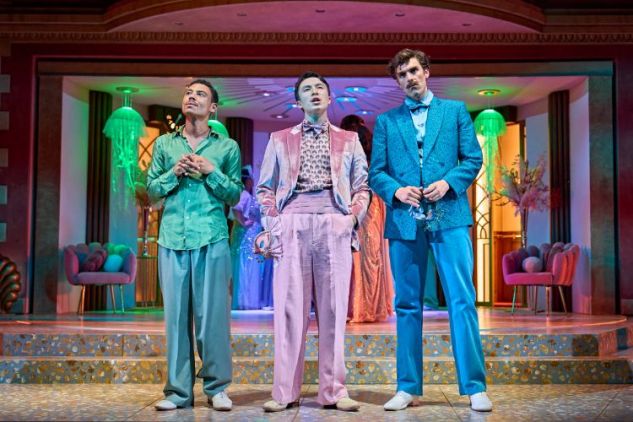 David-Judge-Brandon-Grace-and-Ewan-Miller-2-in-Much-Ado-About-Nothing-at-the-NT-c-Manuel-Harlan David-Judge-Brandon-Grace-and-Ewan-Miller-2-in-Much-Ado-About-Nothing-at-the-NT-c-Manuel-Harlan