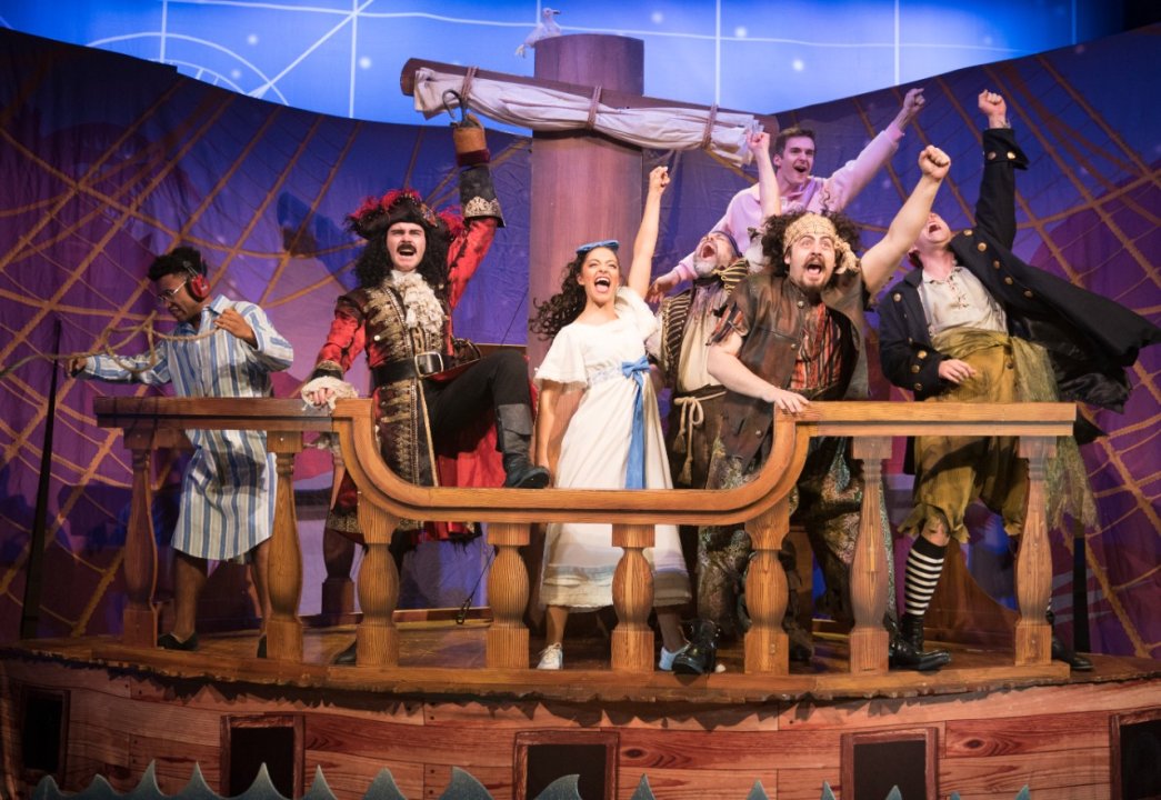 Peter Pan Goes Wrong - Previous-Cast-Romayne-Andrews-Connor-Crawford-Katy-Daghorn-Oliver-Senton-Tom-Babbage-Soorosh-Lavasani-Patrick-Warner.-Credit-Alastaur-Muir. Peter Pan Goes Wrong - Previous-Cast-Romayne-Andrews-Connor-Crawford-Katy-Daghorn-Oliver-Senton-Tom-Babbage-Soorosh-Lavasani-Patrick-Warner.-Credit-Alastaur-Muir.