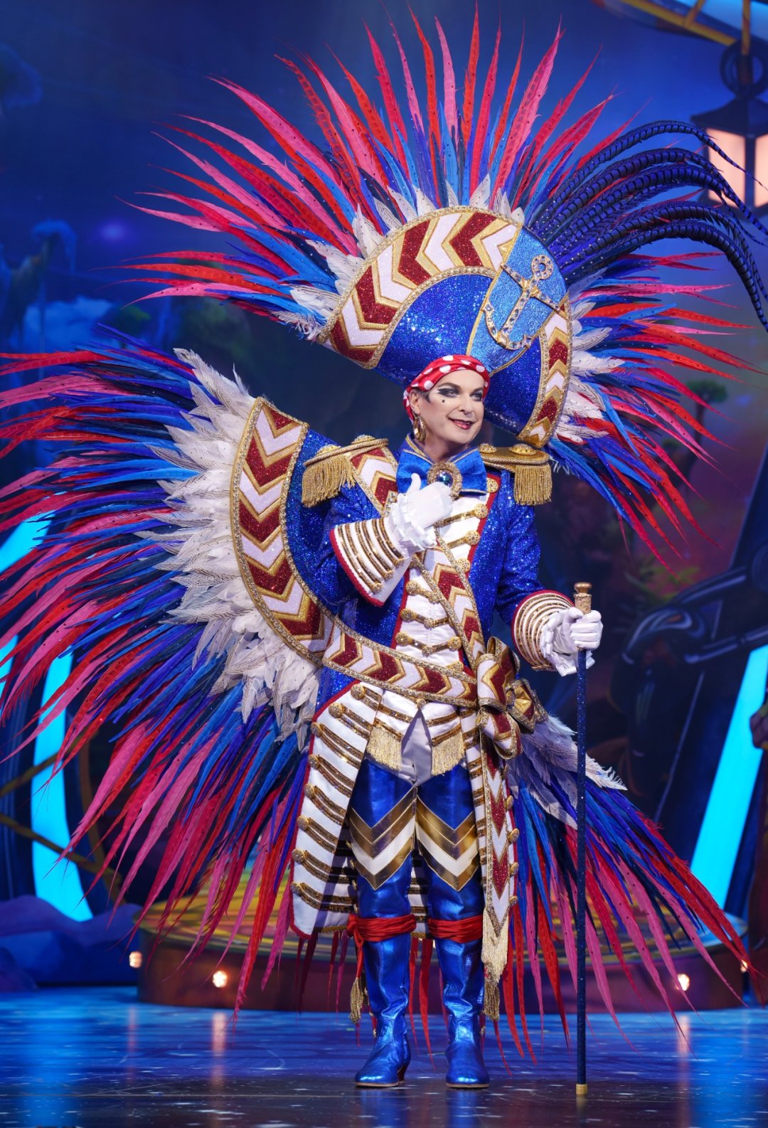Peter-Pan-The-London-Palladium-JULIAN-CLARY-Photo-Credit-Paul-Coltas Peter-Pan-The-London-Palladium-JULIAN-CLARY-Photo-Credit-Paul-Coltas
