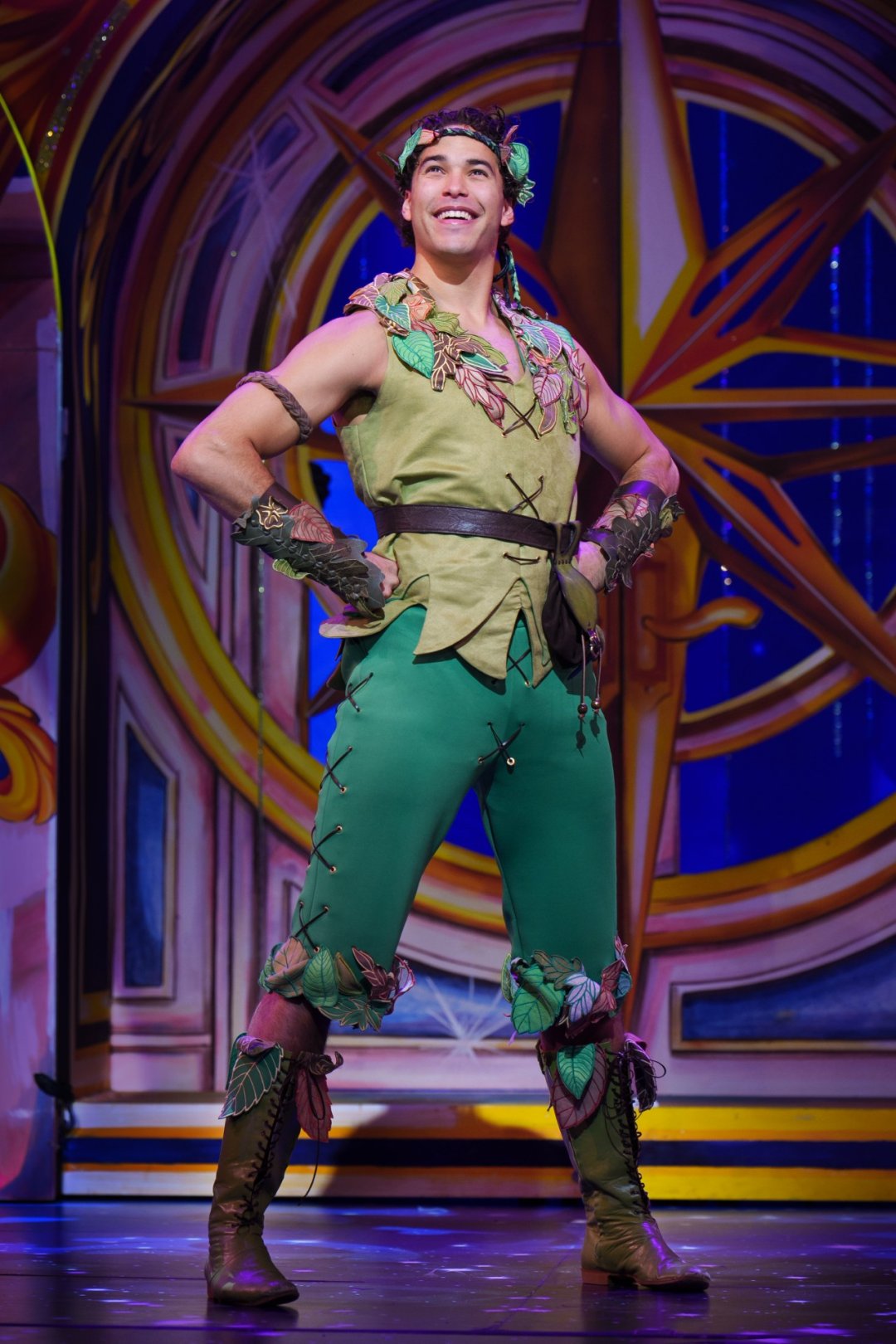 Peter-Pan-The-London-Palladium-LOUIS-GAUNT-Photo-Credit-Paul-Coltas Peter-Pan-The-London-Palladium-LOUIS-GAUNT-Photo-Credit-Paul-Coltas