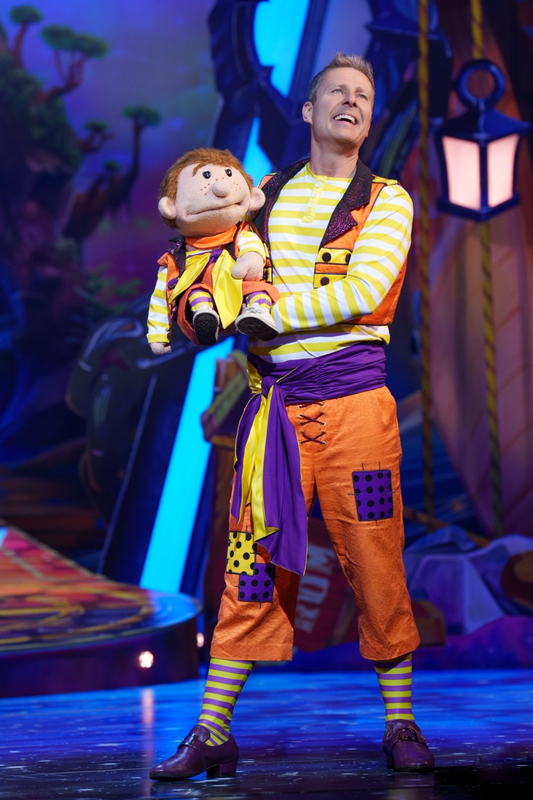 Peter-Pan-The-London-Palladium-PAUL-ZERDIN-Photo-Credit-Paul-Coltas Peter-Pan-The-London-Palladium-PAUL-ZERDIN-Photo-Credit-Paul-Coltas