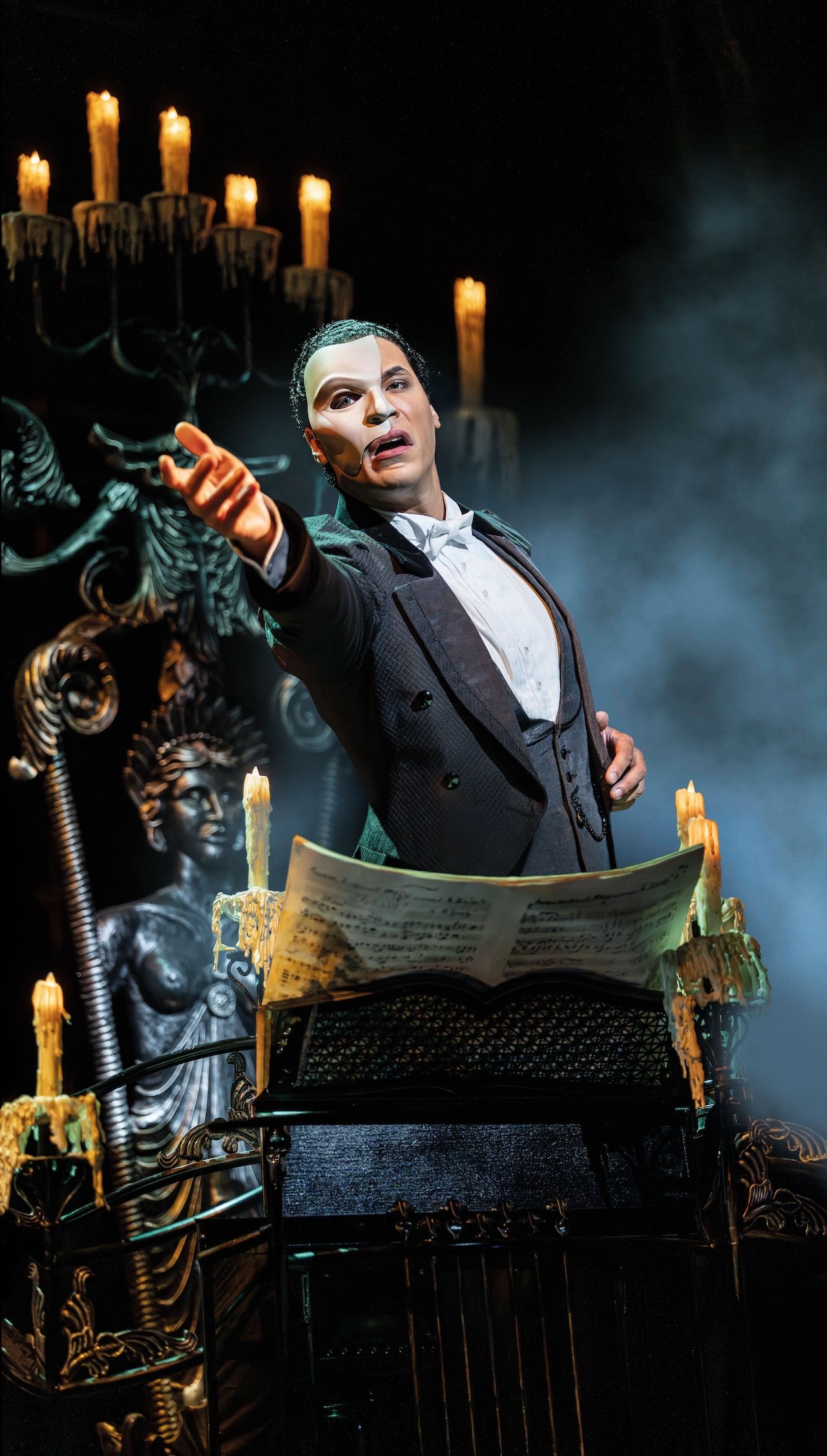 Jordan-Donica-as-the-Phantom.-Photo-by-Johan-Persson Jordan-Donica-as-the-Phantom.-Photo-by-Johan-Persson