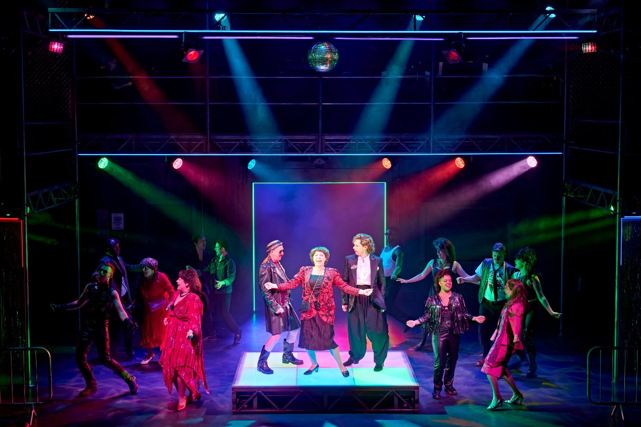 3-The-Cast-of-Pride-at-the-National-Theatre.-Photographer-Manuel-Harlan-0808 3-The-Cast-of-Pride-at-the-National-Theatre.-Photographer-Manuel-Harlan-0808