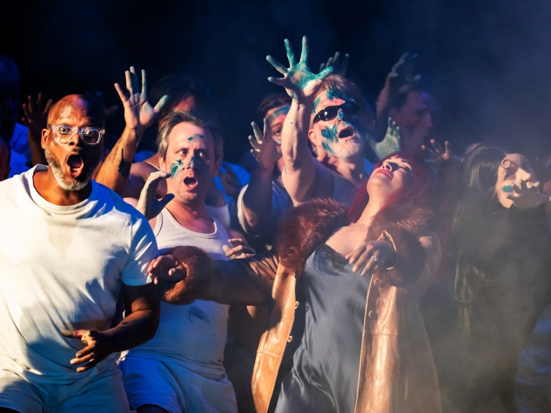 The-Cast-of-ENOs-Rise-and-Fall-of-the-City-of-Mahagonny-2026-©-Tristram-Kenton-9444 The-Cast-of-ENOs-Rise-and-Fall-of-the-City-of-Mahagonny-2026-©-Tristram-Kenton-9444