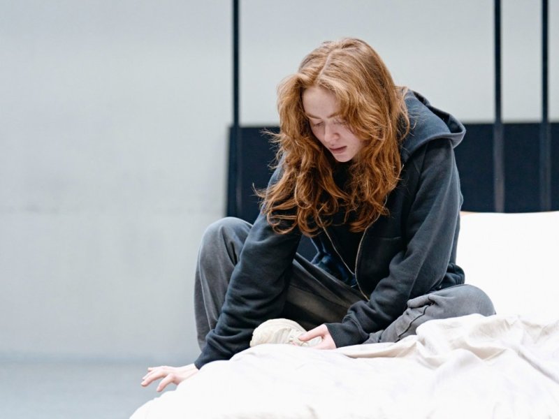 Romeo-Juliet-Rehearsal-Photos-by-Manuel-Harlan-080.-Sadie-Sink-Juliet Romeo-Juliet-Rehearsal-Photos-by-Manuel-Harlan-080.-Sadie-Sink-Juliet