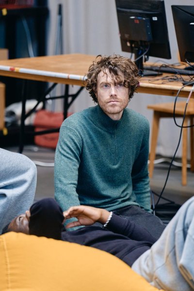 Romeo-Juliet-Rehearsal-Photos-by-Manuel-Harlan-102.-Alex-Felton-Abraham Romeo-Juliet-Rehearsal-Photos-by-Manuel-Harlan-102.-Alex-Felton-Abraham