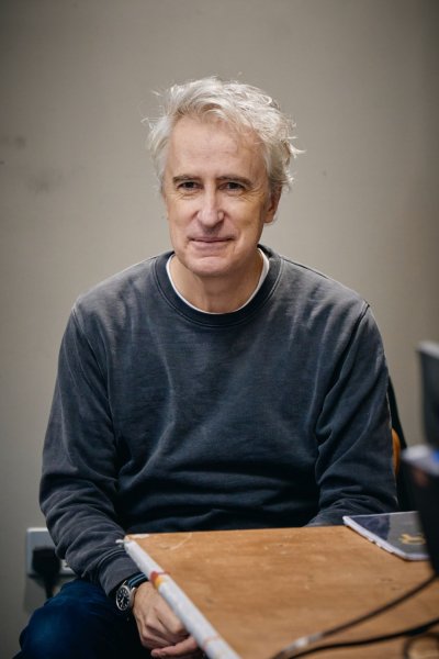 Romeo-Juliet-Rehearsal-Photos-by-Manuel-Harlan-136.-David-Shelley-Apothecary-Montague Romeo-Juliet-Rehearsal-Photos-by-Manuel-Harlan-136.-David-Shelley-Apothecary-Montague