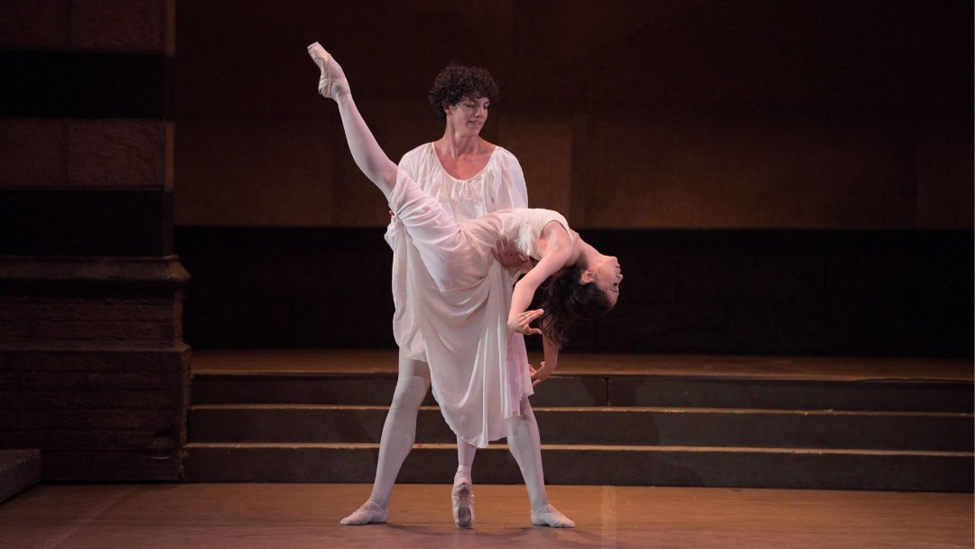 Romeo-and-Juliet-English-National-Ballet.-Photos-by-Laurent-Liotardo-and-Bill-Cooper-3 Romeo-and-Juliet-English-National-Ballet.-Photos-by-Laurent-Liotardo-and-Bill-Cooper-3