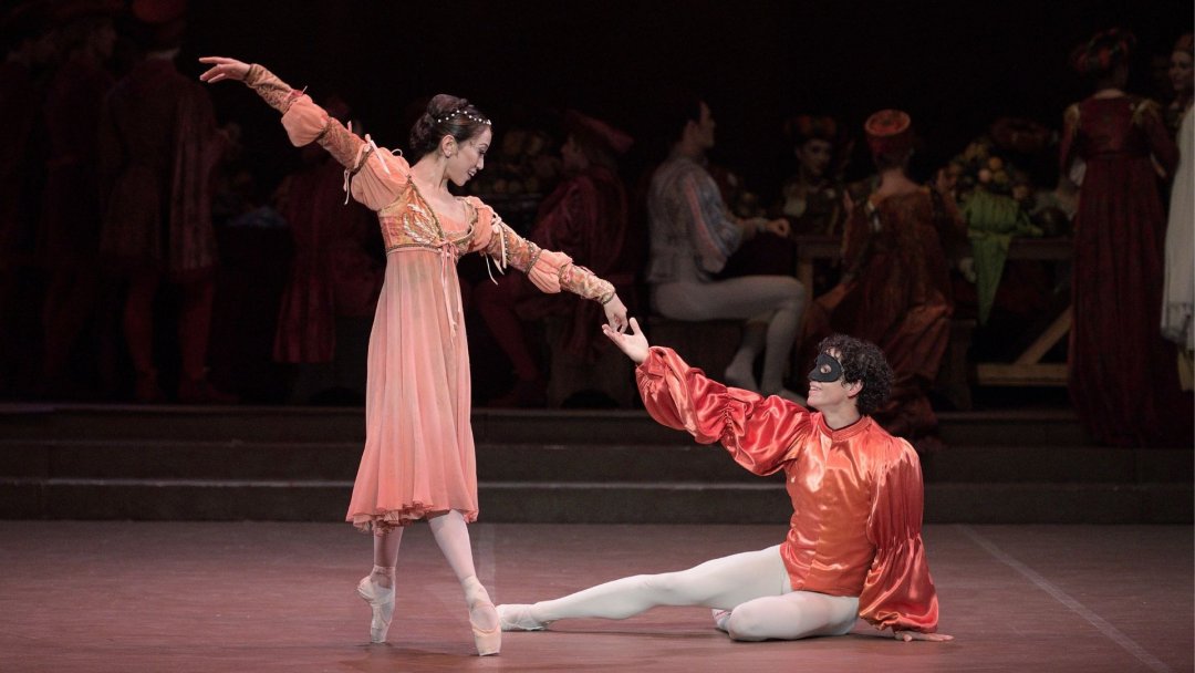 Romeo-and-Juliet-English-National-Ballet.-Photos-by-Laurent-Liotardo-and-Bill-Cooper-4 Romeo-and-Juliet-English-National-Ballet.-Photos-by-Laurent-Liotardo-and-Bill-Cooper-4