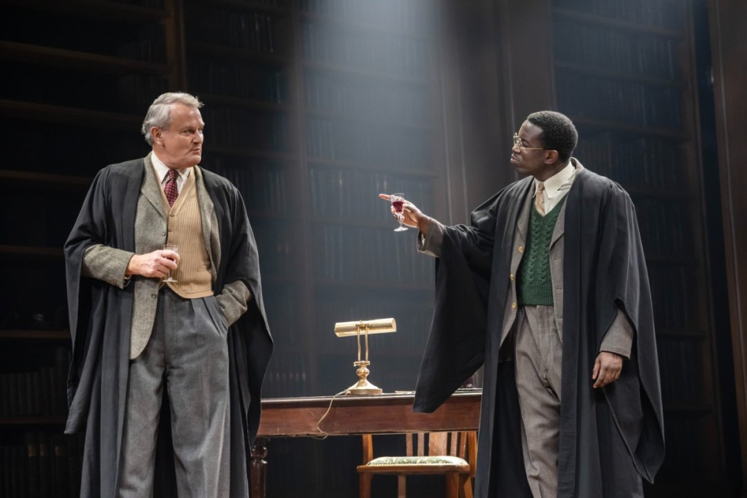 Shadowlands-Aldwych-Theatre-2026.-Photo-by-Johan-Persson-2 Shadowlands-Aldwych-Theatre-2026.-Photo-by-Johan-Persson-2
