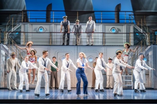 Anything Goes, 2022 production Anything Goes, 2022 production