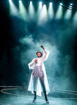 Cinderella - Gillian Lynne Theatre (c)Tristram Kenton Cinderella - Gillian Lynne Theatre (c)Tristram Kenton