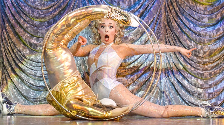 Magic Goes Wrong-750x420-10 Magic Goes Wrong-750x420-10