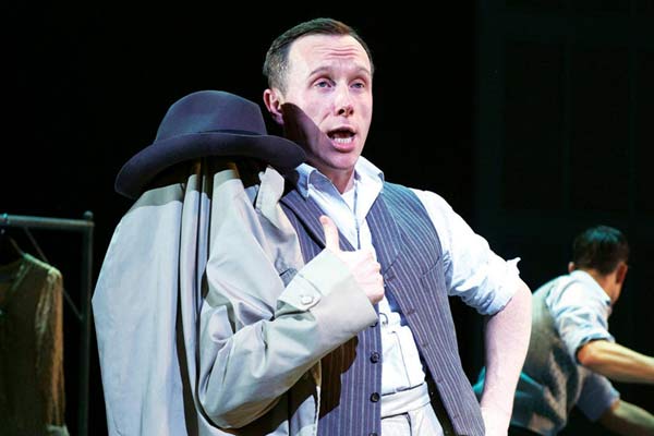 Singin\' In The Rain at the Palace Theatre Singin\' In The Rain at the Palace Theatre