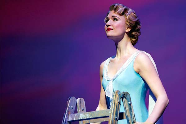 Singin\' In The Rain at the Palace Theatre Singin\' In The Rain at the Palace Theatre