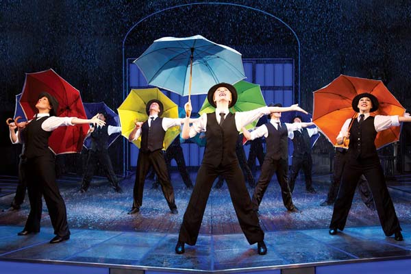 Singin\' In The Rain at the Palace Theatre Singin\' In The Rain at the Palace Theatre