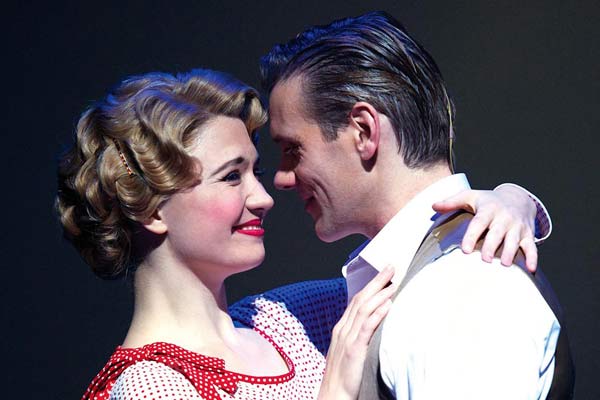 Singin\' In The Rain at the Palace Theatre Singin\' In The Rain at the Palace Theatre