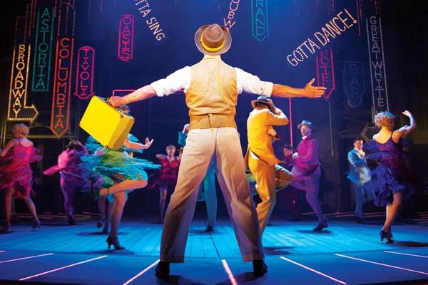 Singin\' In The Rain at the Palace Theatre Singin\' In The Rain at the Palace Theatre