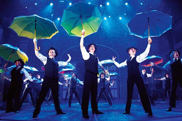 Singin\' In The Rain at the Palace Theatre Singin\' In The Rain at the Palace Theatre
