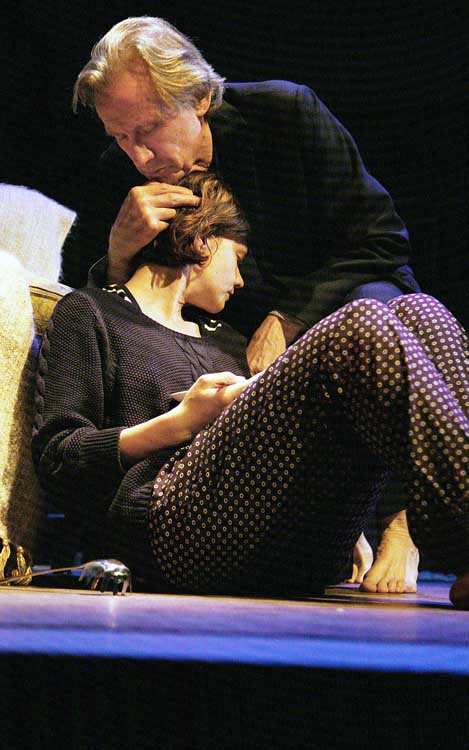 Skylight at Wyndham's Theatre - Bill Nighy (Tom Sergeant) and Carey Mulligan (Kyra Hollis), photo by John Haynes Skylight at Wyndham's Theatre - Bill Nighy (Tom Sergeant) and Carey Mulligan (Kyra Hollis), photo by John Haynes