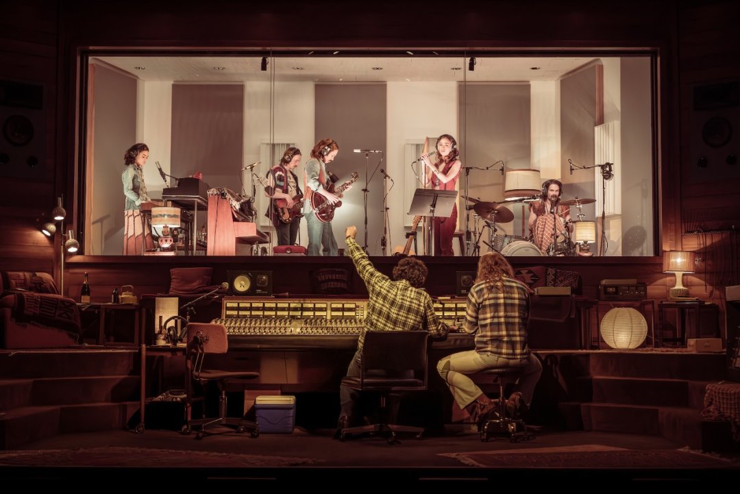 Stereophonic - West End Stereophonic - West End