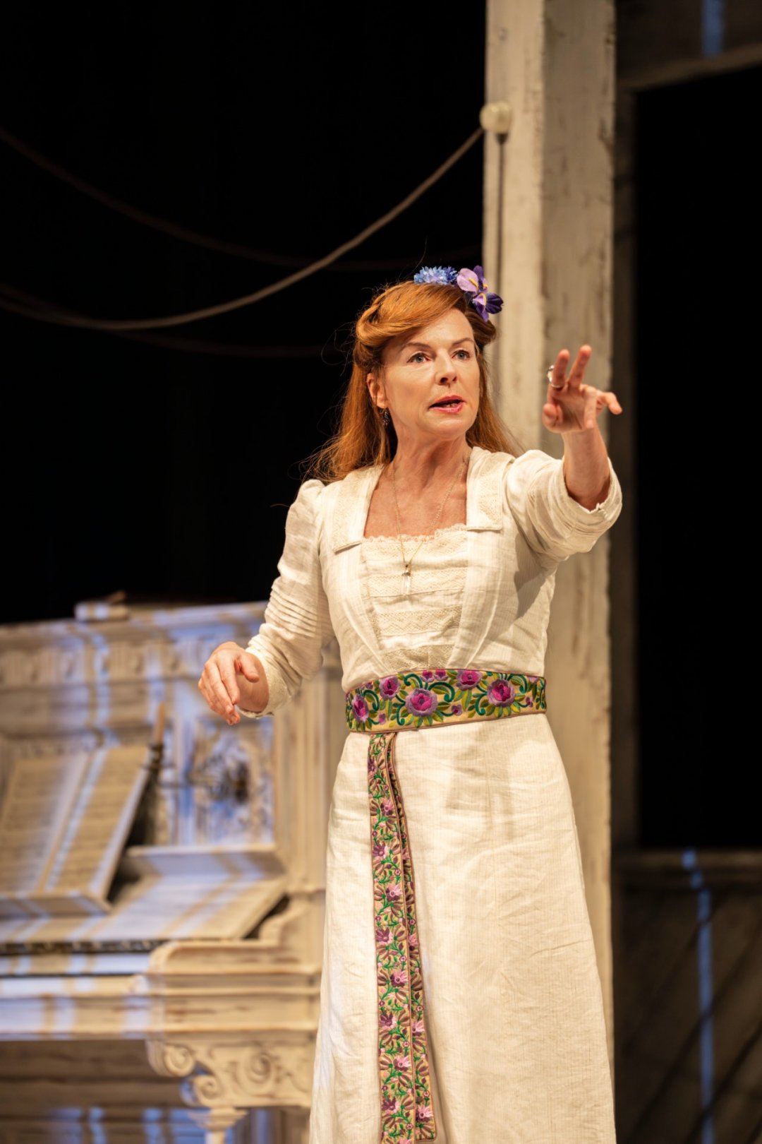 Doon-Mackichan-Kaleria-in-Summerfolk-at-the-National-Theatre.-Photographer-Johan-Persson-00511 Doon-Mackichan-Kaleria-in-Summerfolk-at-the-National-Theatre.-Photographer-Johan-Persson-00511