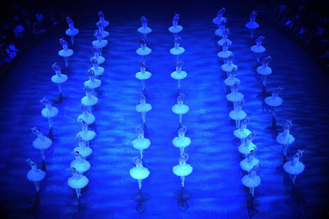 Swan Lake in the round. Photo by Laurent Liotardo Swan Lake in the round. Photo by Laurent Liotardo
