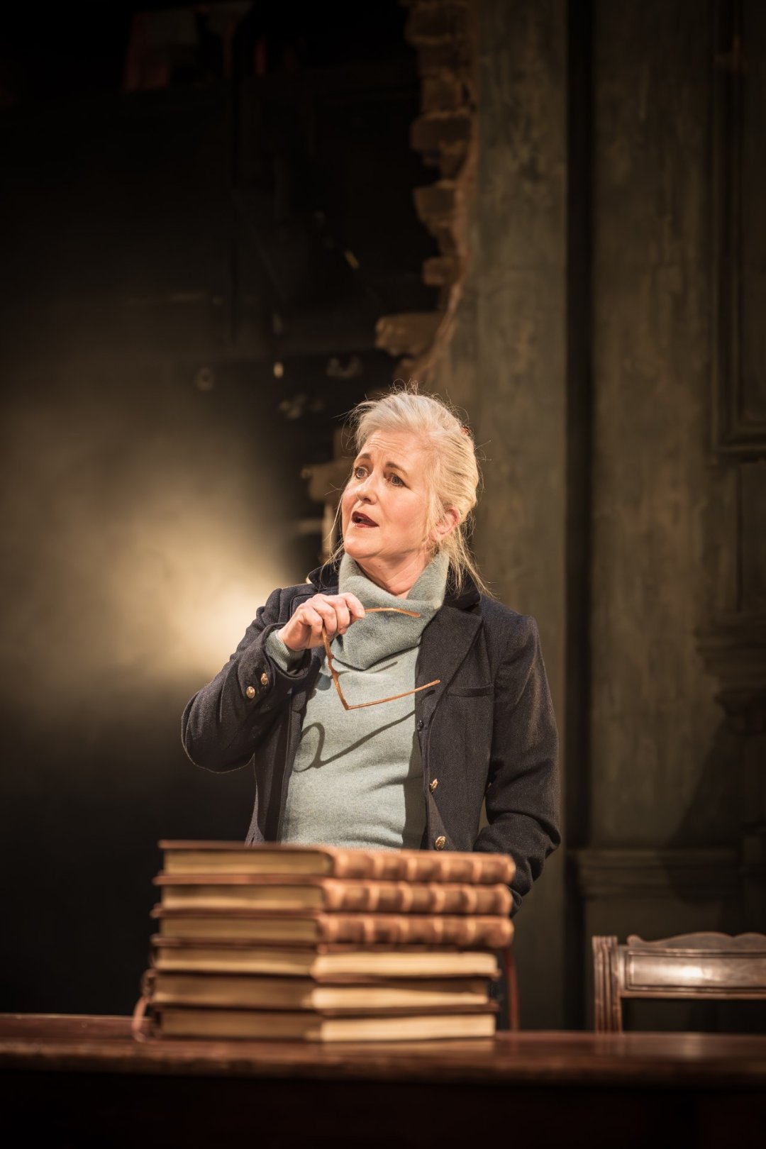 14.-Sylvestra-Le-Touzel-Fen-in-The-Authenticator-at-the-National-Theatre-c-Marc-Brenner 14.-Sylvestra-Le-Touzel-Fen-in-The-Authenticator-at-the-National-Theatre-c-Marc-Brenner