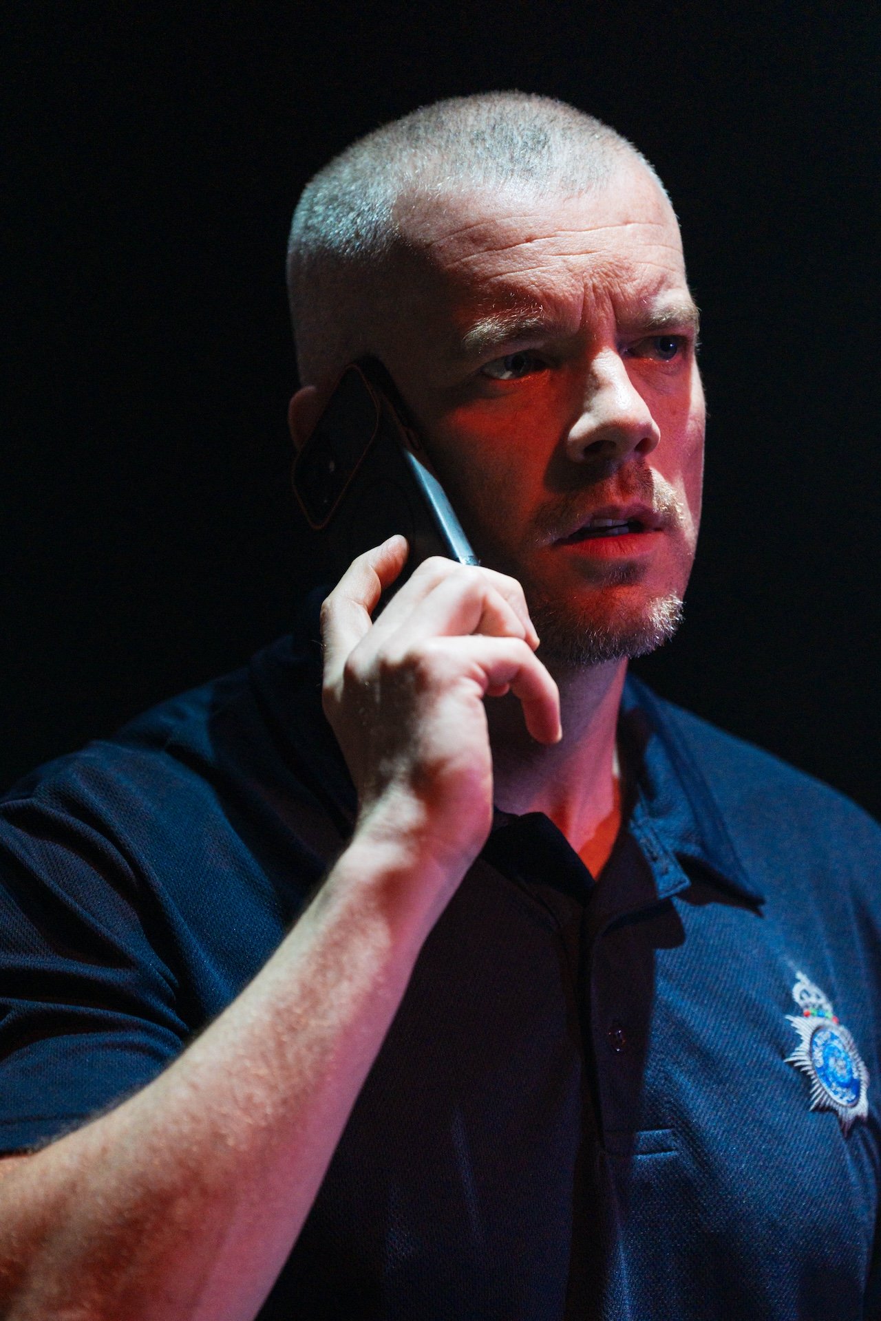 THE GUILTY by Chloe Moss;
Production Photography;
Cast: Russell Tovey;
Directed by Felix Barrett;
Designer: Alex Eales;
Lighting Designer: Anna Watson;
Sound Designer: Gareth Fry;
Video Designer: Luke Halls;
Associate Director: Elin Schofield;
Associate Designer: Mona Camille;
Casting Director: Lotte Hines CDG;
Assistant Director: Jessy Roberts;
Donmar Warehouse;
London, UK;
20 June 2026;
Photo: Helen Murray
www.helenmurrayphotos.com THE GUILTY by Chloe Moss;
Production Photography;
Cast: Russell Tovey;
Directed by Felix Barrett;
Designer: Alex Eales;
Lighting Designer: Anna Watson;
Sound Designer: Gareth Fry;
Video Designer: Luke Halls;
Associate Director: Elin Schofield;
Associate Designer: Mona Camille;
Casting Director: Lotte Hines CDG;
Assistant Director: Jessy Roberts;
Donmar Warehouse;
London, UK;
20 June 2026;
Photo: Helen Murray
www.helenmurrayphotos.com