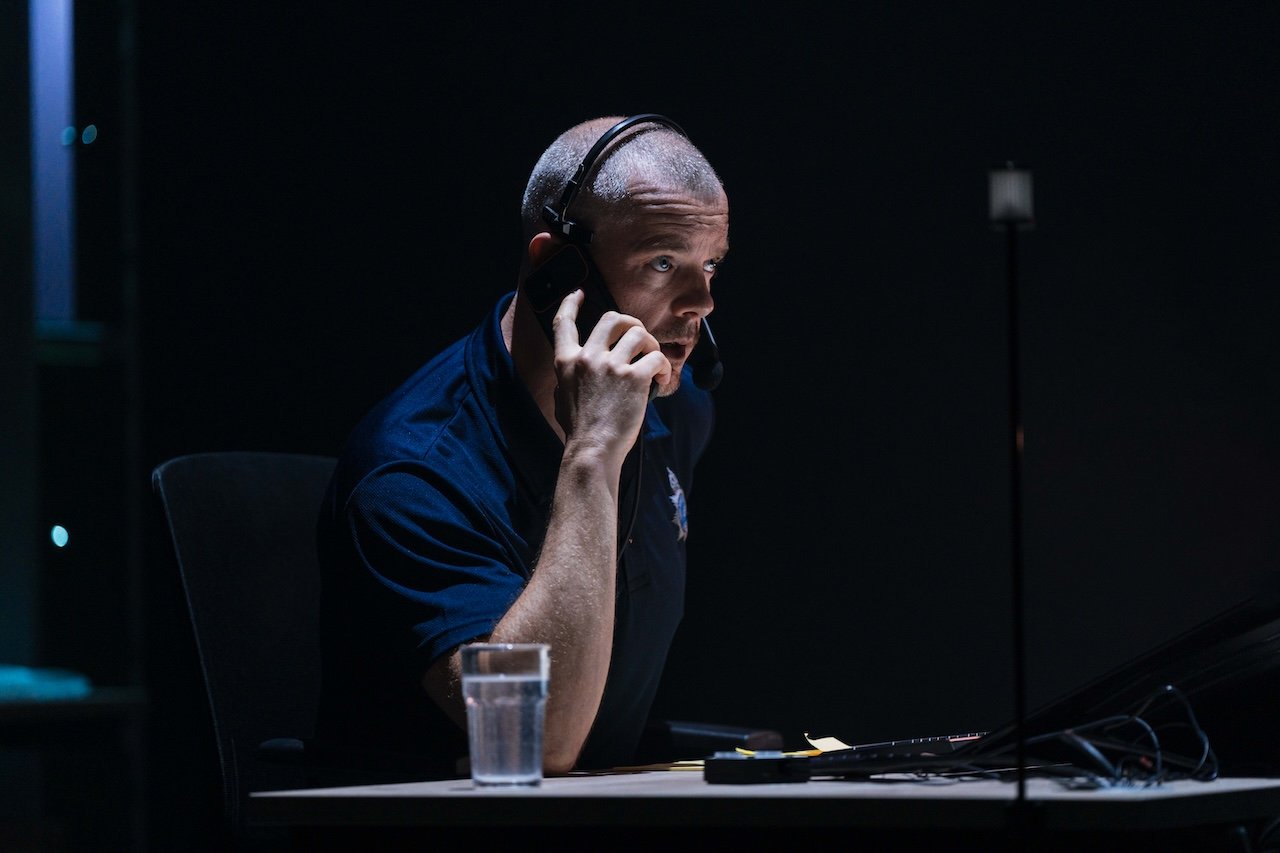 THE GUILTY by Chloe Moss;
Production Photography;
Cast: Russell Tovey;
Directed by Felix Barrett;
Designer: Alex Eales;
Lighting Designer: Anna Watson;
Sound Designer: Gareth Fry;
Video Designer: Luke Halls;
Associate Director: Elin Schofield;
Associate Designer: Mona Camille;
Casting Director: Lotte Hines CDG;
Assistant Director: Jessy Roberts;
Donmar Warehouse;
London, UK;
20 June 2026;
Photo: Helen Murray
www.helenmurrayphotos.com THE GUILTY by Chloe Moss;
Production Photography;
Cast: Russell Tovey;
Directed by Felix Barrett;
Designer: Alex Eales;
Lighting Designer: Anna Watson;
Sound Designer: Gareth Fry;
Video Designer: Luke Halls;
Associate Director: Elin Schofield;
Associate Designer: Mona Camille;
Casting Director: Lotte Hines CDG;
Assistant Director: Jessy Roberts;
Donmar Warehouse;
London, UK;
20 June 2026;
Photo: Helen Murray
www.helenmurrayphotos.com