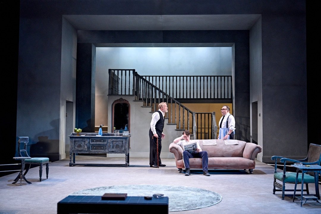 Jared Harris, David Angland, Nicolas Tennant in The Homecoming at Young Vic. © Manuel Harlan
 Jared Harris, David Angland, Nicolas Tennant in The Homecoming at Young Vic. © Manuel Harlan
