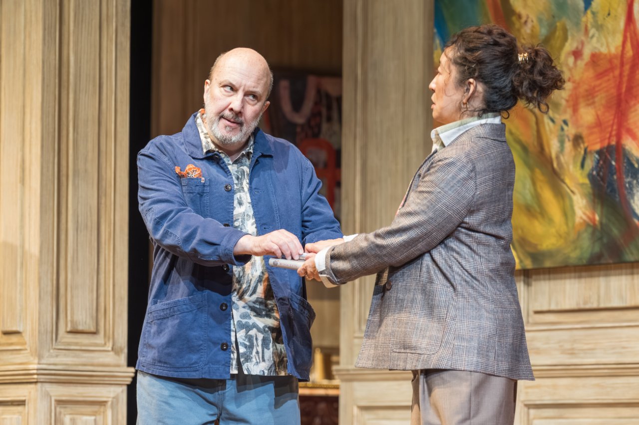 Paul-Chahidi-John-and-Sandra-Oh-Alice-in-The-Misanthrope-at-the-National-Theatre.-Photographer-Marc-Brenner-00522 Paul-Chahidi-John-and-Sandra-Oh-Alice-in-The-Misanthrope-at-the-National-Theatre.-Photographer-Marc-Brenner-00522