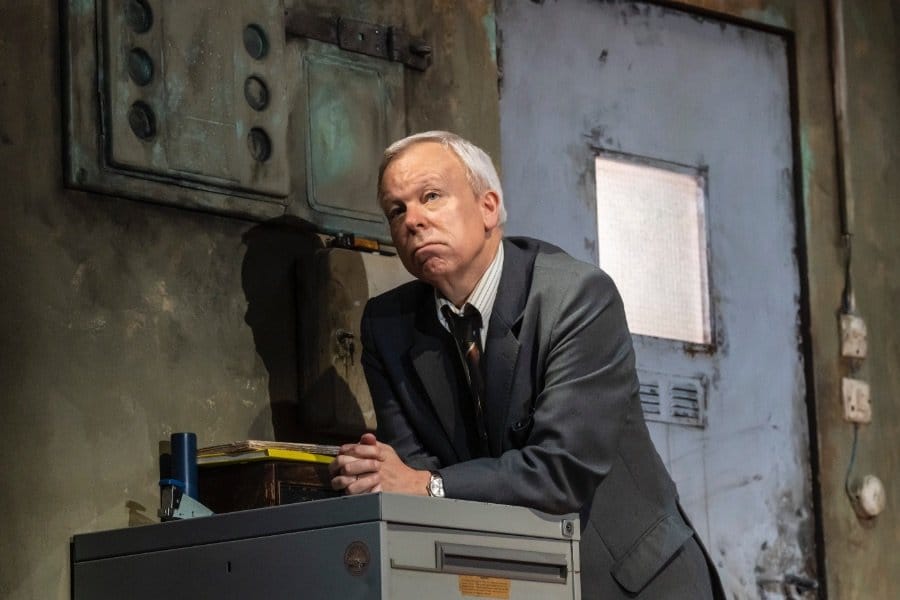 Steve-Pemberton-Tupolski-in-The-Pillowman-pic-by-Johan-Persson Steve-Pemberton-Tupolski-in-The-Pillowman-pic-by-Johan-Persson