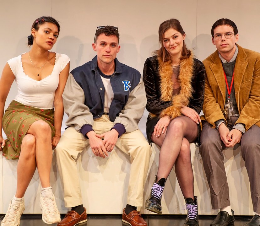 The Shape of Things at the Park Theatre. Photo by Mark Douet The Shape of Things at the Park Theatre. Photo by Mark Douet