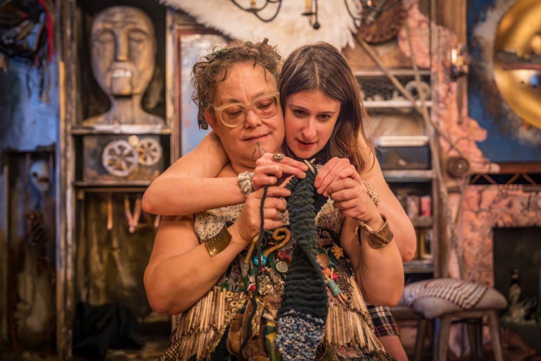 The-Tempest-Naomi-Wirthner-as-Ariel-and-Sophie-Steer-as-Miranda-at-Shakespeares-Globe-c.-Marc-Brenner The-Tempest-Naomi-Wirthner-as-Ariel-and-Sophie-Steer-as-Miranda-at-Shakespeares-Globe-c.-Marc-Brenner