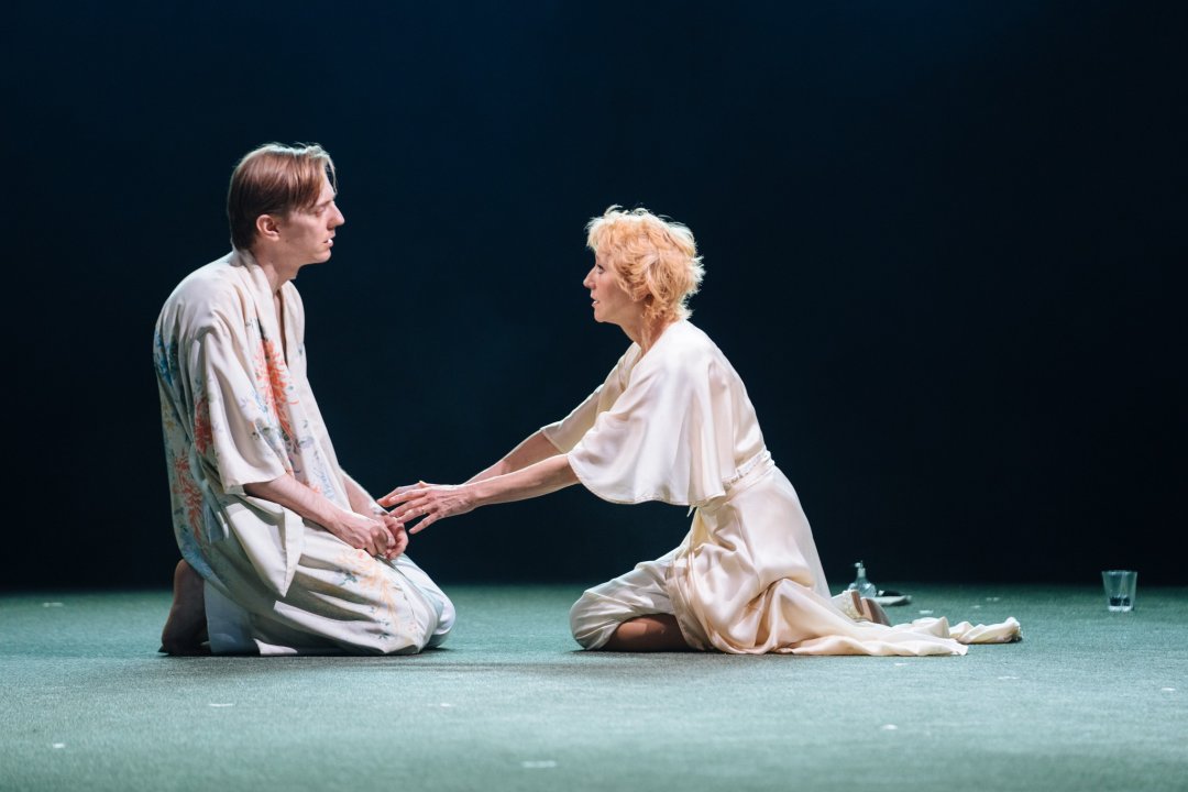 THE VORTEX by Noel Coward at Chichester Festival Theatre. Photo by Helen Murray THE VORTEX by Noel Coward at Chichester Festival Theatre. Photo by Helen Murray