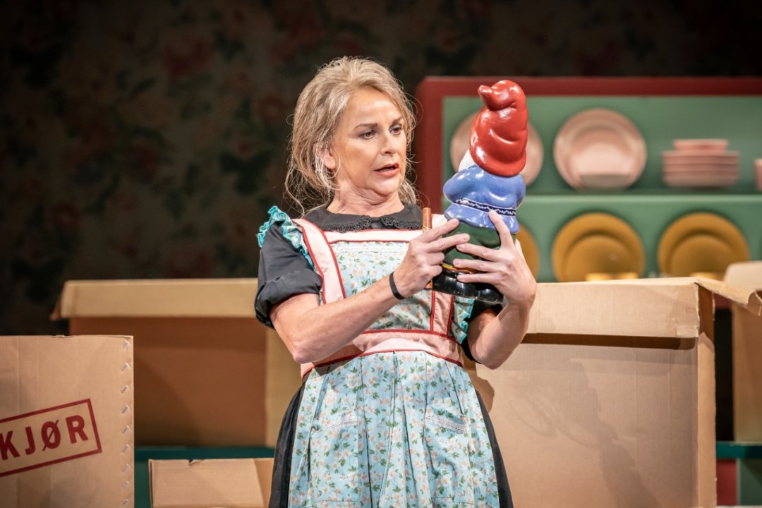 Sally-Ann-Triplett-Gran-in-The-Witches-at-the-National-Theatre.-Credits-Marc-Brenner Sally-Ann-Triplett-Gran-in-The-Witches-at-the-National-Theatre.-Credits-Marc-Brenner