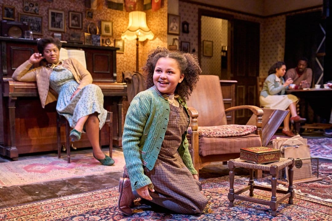 Bethan-Mary-James-Rosie-Ekenna-Rita-Bernard-Shaw-Zephryn-Taitte-in-TROUBLE-IN-BUTETOWN-Donmar-Warehouse-photo-by-Manuel-Harlan Bethan-Mary-James-Rosie-Ekenna-Rita-Bernard-Shaw-Zephryn-Taitte-in-TROUBLE-IN-BUTETOWN-Donmar-Warehouse-photo-by-Manuel-Harlan
