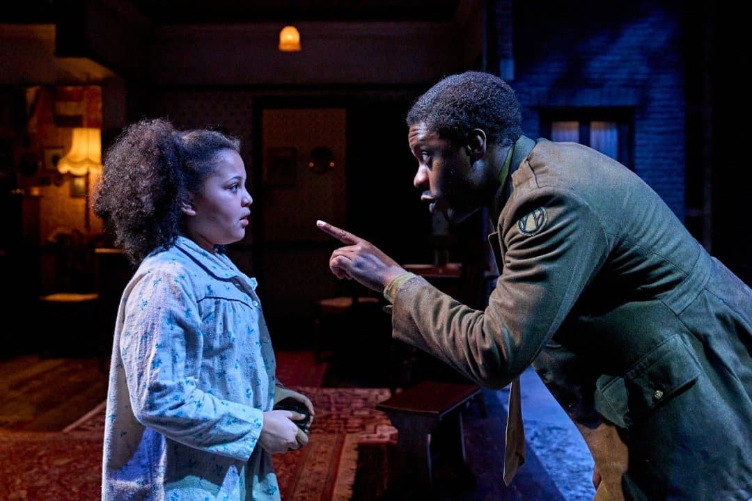 Rosie-Ekenna-and-Samuel-Adewunmi-in-TROUBLE-IN-BUTETOWN-Donmar-Warehouse-photo-by-Manuel-Harlan Rosie-Ekenna-and-Samuel-Adewunmi-in-TROUBLE-IN-BUTETOWN-Donmar-Warehouse-photo-by-Manuel-Harlan
