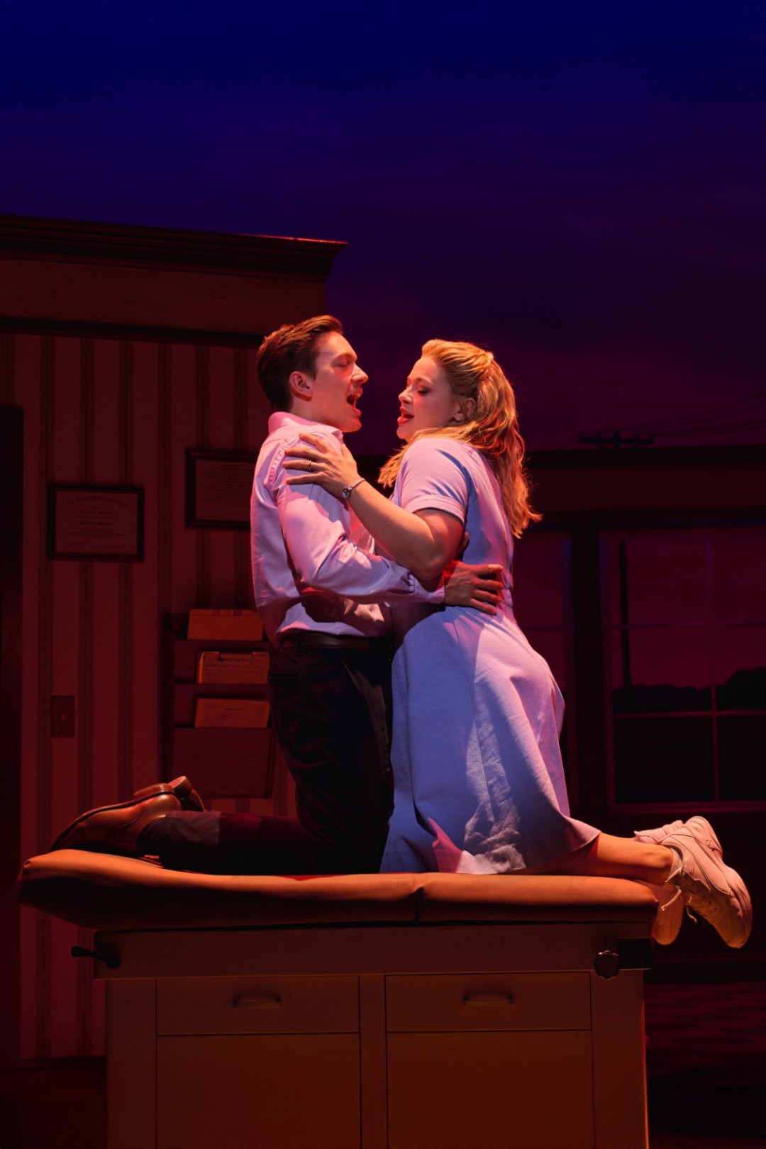 7.-WAITRESS.-Dan-Partridge-Dr-Pomatter-Carrie-Hope-Fletcher-Jenna.-Photo-by-Matt-Crockett 7.-WAITRESS.-Dan-Partridge-Dr-Pomatter-Carrie-Hope-Fletcher-Jenna.-Photo-by-Matt-Crockett