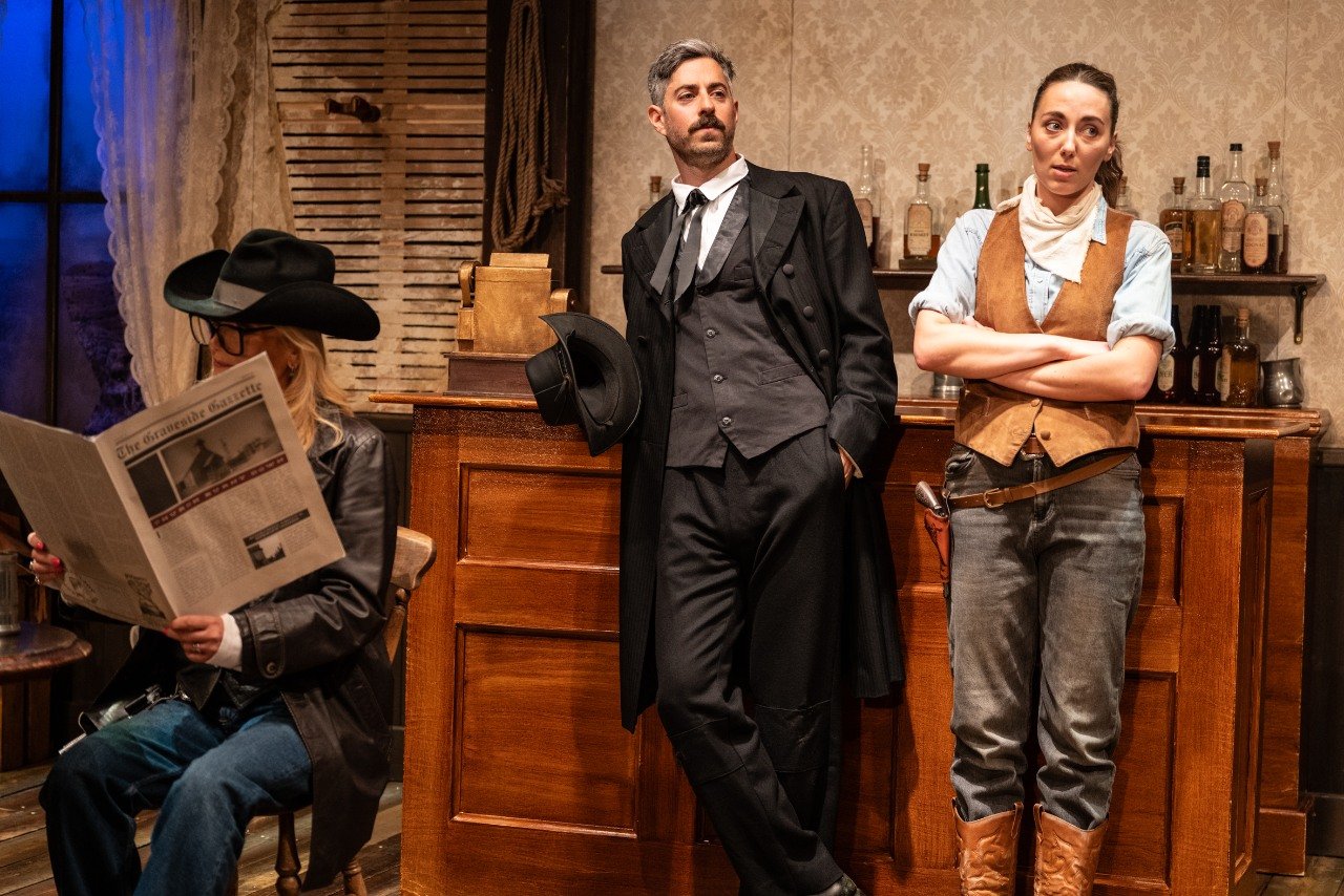 Whodunnit-Park-Theatre.-Photo-by-Craig-Sugden.-Gaby-Roslin-Matthew-Romain-Susanna-Wollf Whodunnit-Park-Theatre.-Photo-by-Craig-Sugden.-Gaby-Roslin-Matthew-Romain-Susanna-Wollf