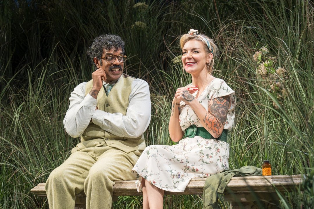 WOMAN-IN-MIND.-Romesh-Ranganathan-Bill-and-Sheridan-Smith-Susan.-Photo-by-Marc-Brenner-3 WOMAN-IN-MIND.-Romesh-Ranganathan-Bill-and-Sheridan-Smith-Susan.-Photo-by-Marc-Brenner-3