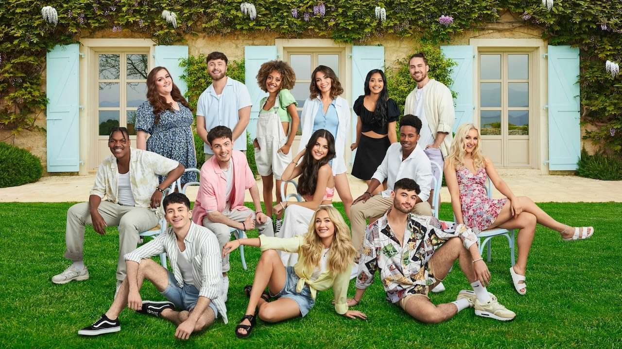 Mamma Mia! I Have a Dream - The 14 contestants. Photo - ITV : Thames