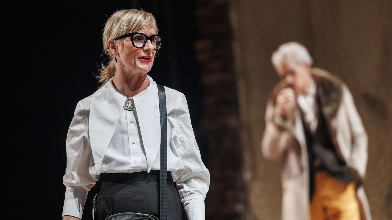 Jane Horrocks in Nachtland at Young Vic