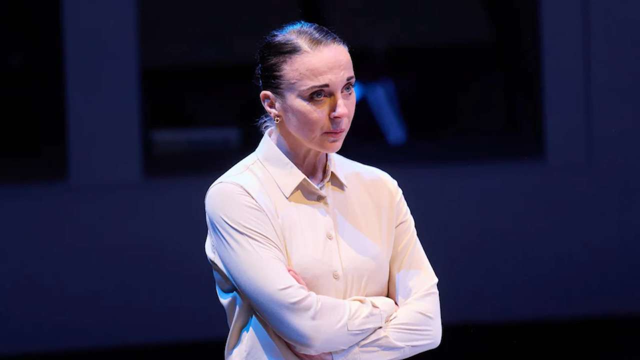 When It Happens to You - Amanada Abbington. Photo by Mark Douet
