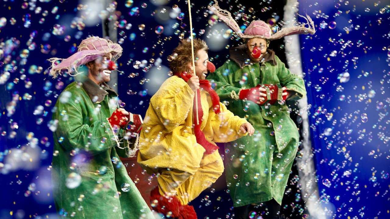 Slava's Snowshow. Photo by Aya Rufin