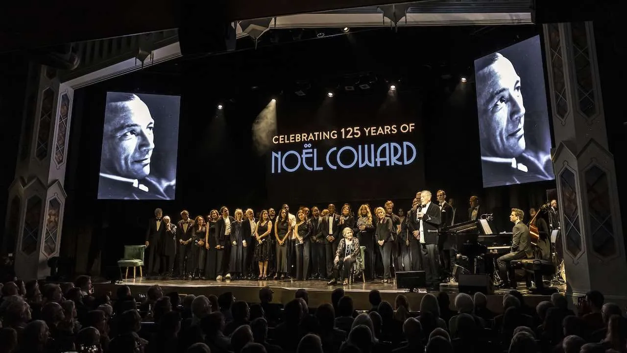 photos-a-marvellous-party-a-celebration-of-noel-coward-at-the-prince