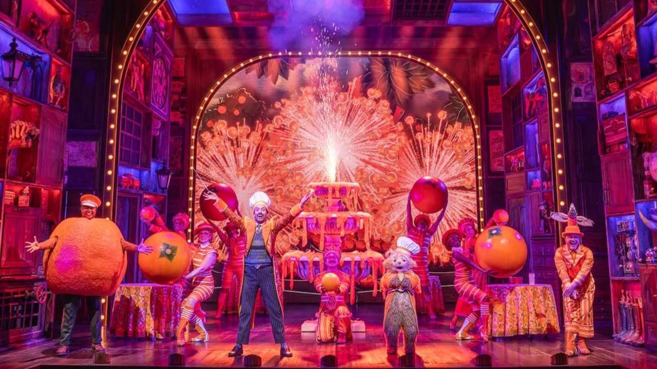 Paddington The Musical (Savoy Theatre London). Photo by Johan Persson