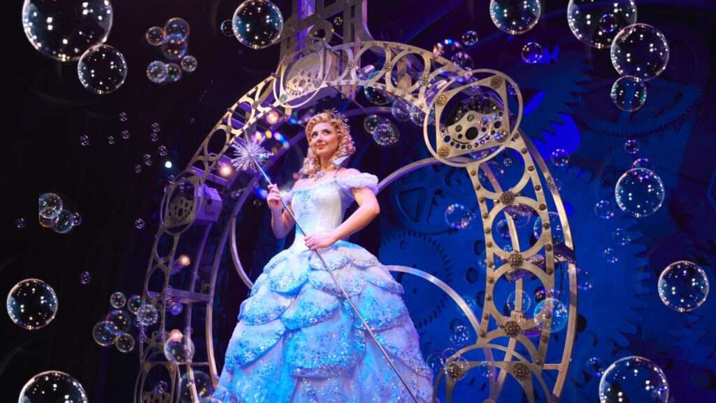 Wicked in London. Zizi Strallen as Glinda. Photo by Mark Senior
