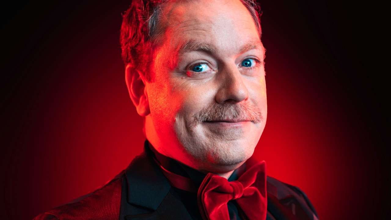 “To make a living treading the boards is becoming nigh on impossible” – Rufus Hound on acting and his new show The Mesmerist “To make a living treading the boards is becoming nigh on impossible” – Rufus Hound on acting and his new show The Mesmerist